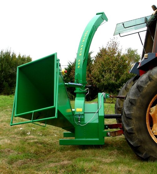 Broyeur déchiqueteur SUPER-PAIN 600 sur tracteur, sans entraineur